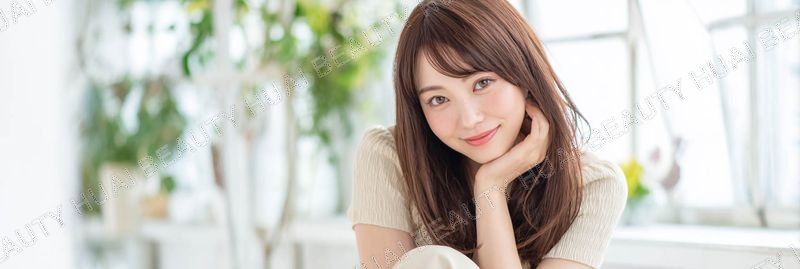モカブラウンのナチュラルセミロング - ストレート