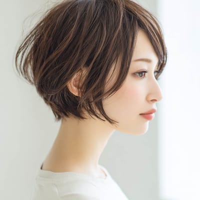 ショートのヘアスタイル